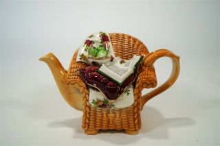 Royal Albert Old Country Roses Ocr Cardew Design Figural Wicker Chair Teapot