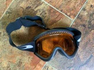 Vtg Oakley Goggles Black Ski Snowboard Motocross O Strap Spellout Amber Lens