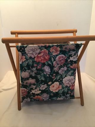 Vintage Floral Knitting Sewing Basket W/ Folding Wood Frame Green Floral