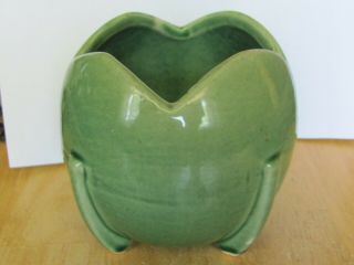 Vintage Nelson Mccoy Pottery Green Planter Vase Mark Nm Usa