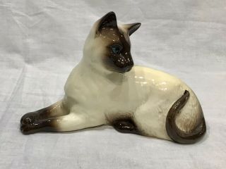 Beswick England Siamese Cat 1558 Vintage Ceramic Figurine Statue 7” X 5”