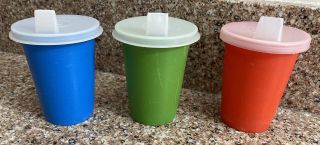 3 - Vtg Tupperware Bell Tumblers,  Lids 1552 - 1 Unbranded W Sippy Cup Covers Lid