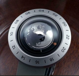 Rare Seiko / Think The Earth / S11 Titanium Quartz Wristwatch