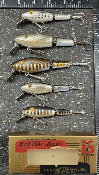 (5) L&s Fishing Lures 3532 Pikemaster (opaque Eyes) - 1532 Bassmaster & 3 Others