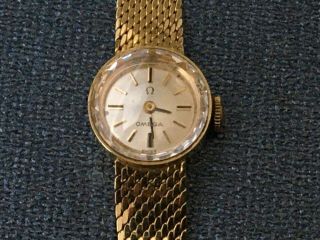 Vintage Omega 14k Solid Gold Swiss Made - Round Ladies Watch