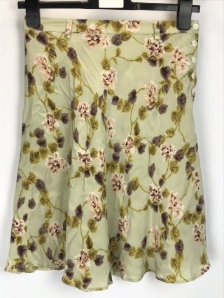 Floral Mini Skirt 100 Pure Silk Vintage Hip To Hip 13 Inches Side Fastening