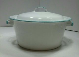 Vintage Enamelware Stock Pot W/ Lid White With Baby Blue Trim 9.  375 " X 4.  250 "