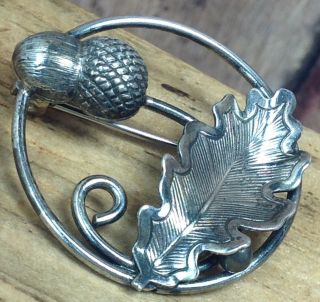Vintage Celart Sterling Silver Oak Leaf & Acorn Pin (e12)
