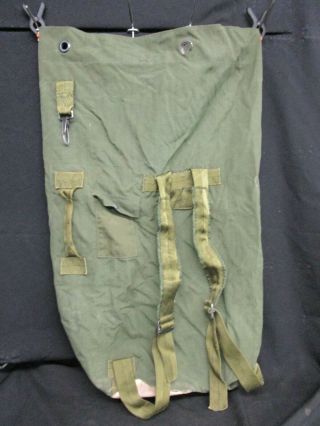 Vintage U.  S.  Army Medic Duffle Bag W/backpack Straps Large 35 " Od