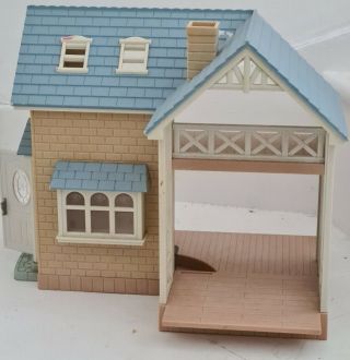 Sylvanian Families Boat House Blue Roof Bluebell Riverside Lodge