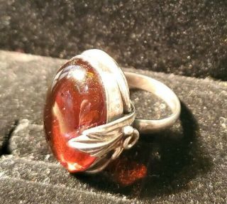 VINTAGE AMBER AND STERLING SILVER RING SIZE 5.  5 3
