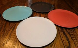 Vintage Branchell Melmac Melamine Set Of 4 Dinner Plates & 1 Bread Plate