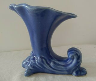 Vintage Mccoy? Blue Pottery Vase Trumpet Flower Cornucopia 5 1/4” X 6 1/2” Vgvc