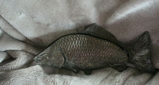 Vintage Silver Metal Fish Sculpture Napkin Message Menu Name Mail Holder 9 "