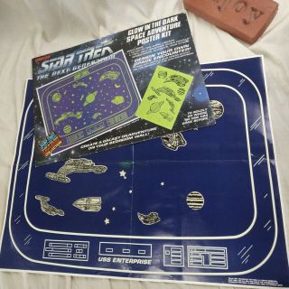 Vintage Star Trek Glow In The Dark Space Adventure Poster Kit Next Generation
