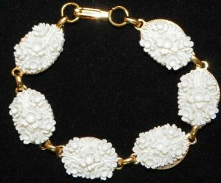 Vintage Carved White Celluloid Resin Flower 7 1/2 " Bracelet Gold Tone Intricate