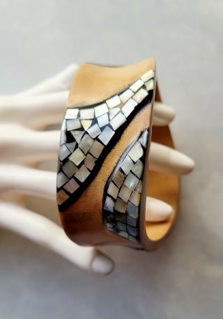 Rare Vtg Designer Custom Carved Shell Tile Inlay Bangle Bracelet Wood Boho Phxs