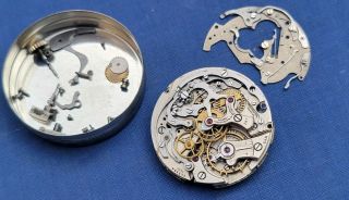 Vintage Girard Perrgeaux Universal Geneve Cal 287 Tri Compax Movement