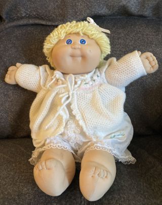 Cabbage Patch Doll 78’ - 82’ Blonde Hair,  Blu Eyed W/original Clothes,  And Diaper.