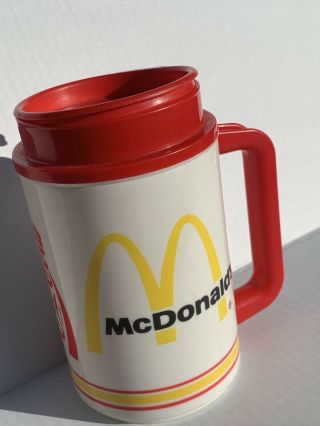 McDonald ' s & Coca Cola Vintage Whirley Thermo 22 oz.  Hot/Cold Travel Mug Red Lid 3