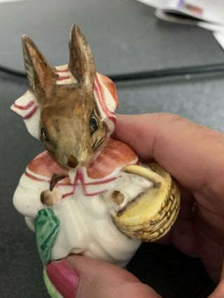 Beatrix Potter Figurines Beswick,  Mrs.  Rabbit