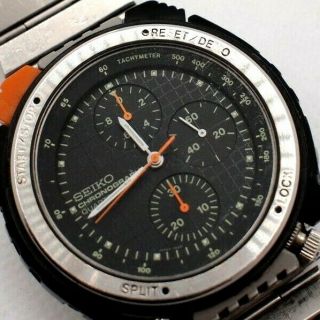 Seiko Speedmaster Chronograph Quartz 7a28 - 7050 T Watch Black Silver