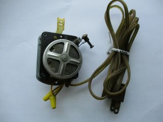 Good Vintage Spartus 120 Volt Electric Clock Motor Only