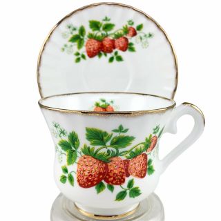 Royal Stanley Strawberries Tea Cup Saucer Fine Bone China Teacup England Vintage