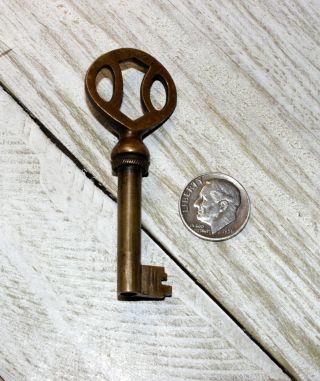 Vtg Antique Ornate Fancy Brass Hollow Barrel Cabinet Lock Skeleton Key