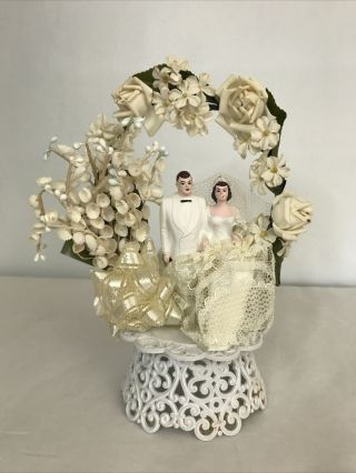 Vintage Bride & Groom Wedding Cake Topper Brown Hair Eyes Couple 8.  5” W/ Stand