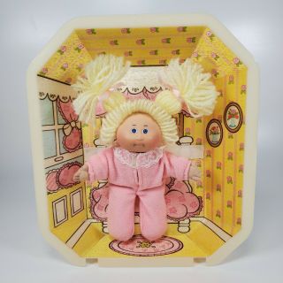 Vtg Coleco Cabbage Patch Kids Pin Up Ellen Mona And Her Bedroom 1983