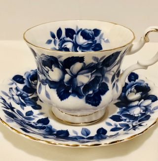 Royal Albert England Blue Cabbage Roses Cup & Saucer,  Teacup