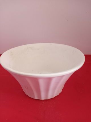 Vintage Mccoy Usa Econoline Pottery Ivory White Flower Planter Pot 502 6.  5wide
