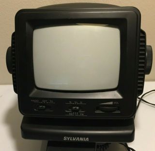 Vintage Sylvania Portable Tv W/ Am/fm Radio - Srt068j