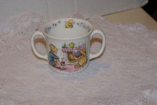 Royal Doulton Classic Pooh 2 Handle Toddler Cup/mug Porcelain