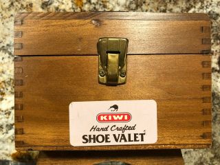 Vintage Kiwi Hand Crafted Wooden Shoe Valet With Dovetail Edges & 2 Buffers