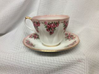 Vintage Royal Albert Dainty Dina Series " Mary " Teacup & Saucer