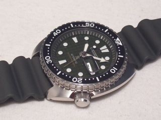 Seiko Prospex Diver 200m King Turtle Srpe05 Automatic,  Sapphire Crystal,  Day - Date