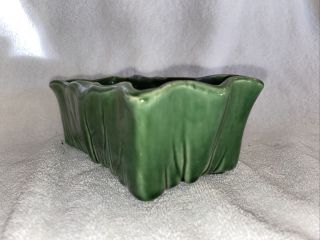 Vintage MCCOY USA Pottery RECTANGLE PLANTER dark green Ruffle Mid Century 610 2