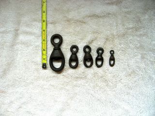 Five Vintage Newhouse Trap Swivels