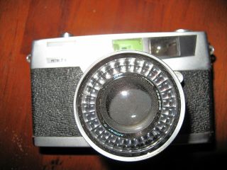 Petri 7 S 35mm Film Camera Plus Vintage