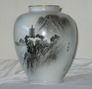 Vintage Fukagawa Arita " Floating World " Hand Painted Vase Marked Signed 8 " Tall