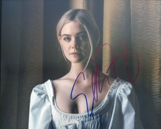 Elle Fanning Hand Signed Autographed 8x10 Photo W/hologram