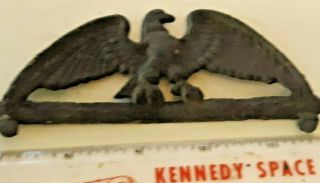 Vintage Small Cast Iron Eagle Plaque Decor Wall Hanging