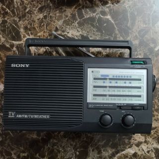 Vintage Sony Am/fm/tv/weather Radio/portable Model Icf - 34/ac Power Or 4 C Batter