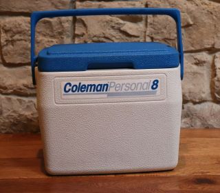 Vintage Coleman Personal 8 Cooler 5272 White W Blue Cup Holder Lid - Great Shape