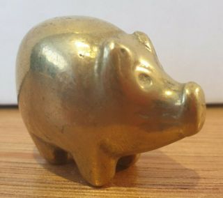 Vintage Mid - Century “new Old Stock” Miniature Solid Brass Pig (farm Animal Art)