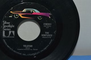 THE VENTURES TELSTAR & PERFIDIA VINTAGE 45 RPM RECORD XW051 2