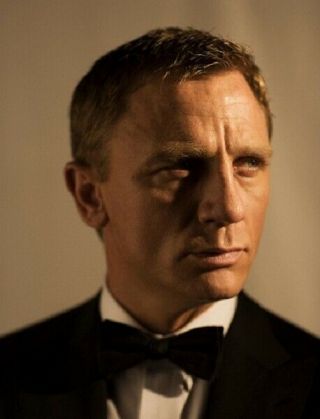 Casino Royale Unsigned 10 " X 8 " Photograph - A489 - James Bond - Daniel Craig