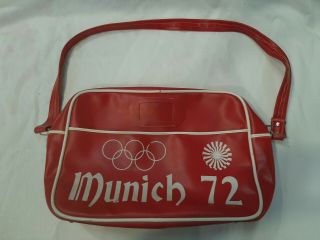Vintage Olympic 1972 Munich Germany Red Vinyl Travel Bag 72 1970s 70s